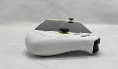 Logitech G CLOUD Handheld Console White 64 GB with extras Used