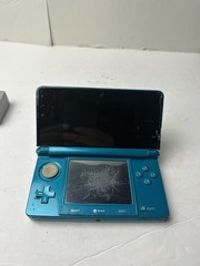 Nintendo 3DS Handheld Console – Aqua Blue (Teal) BUNDLE Cosmetic Wear Read