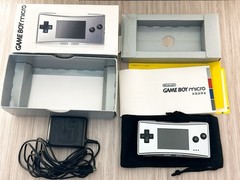 Nintendo GameBoy Micro Silver Console Complete in Box CIB – Near Mint