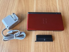 Nintendo DS Lite Crimson / Black Tested (Bad Hinge & Yellowing)