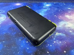 USB-C INBUILT CAPTURE CARD Lime Black New Nintendo 2DS XL Console 128gb REGFREE