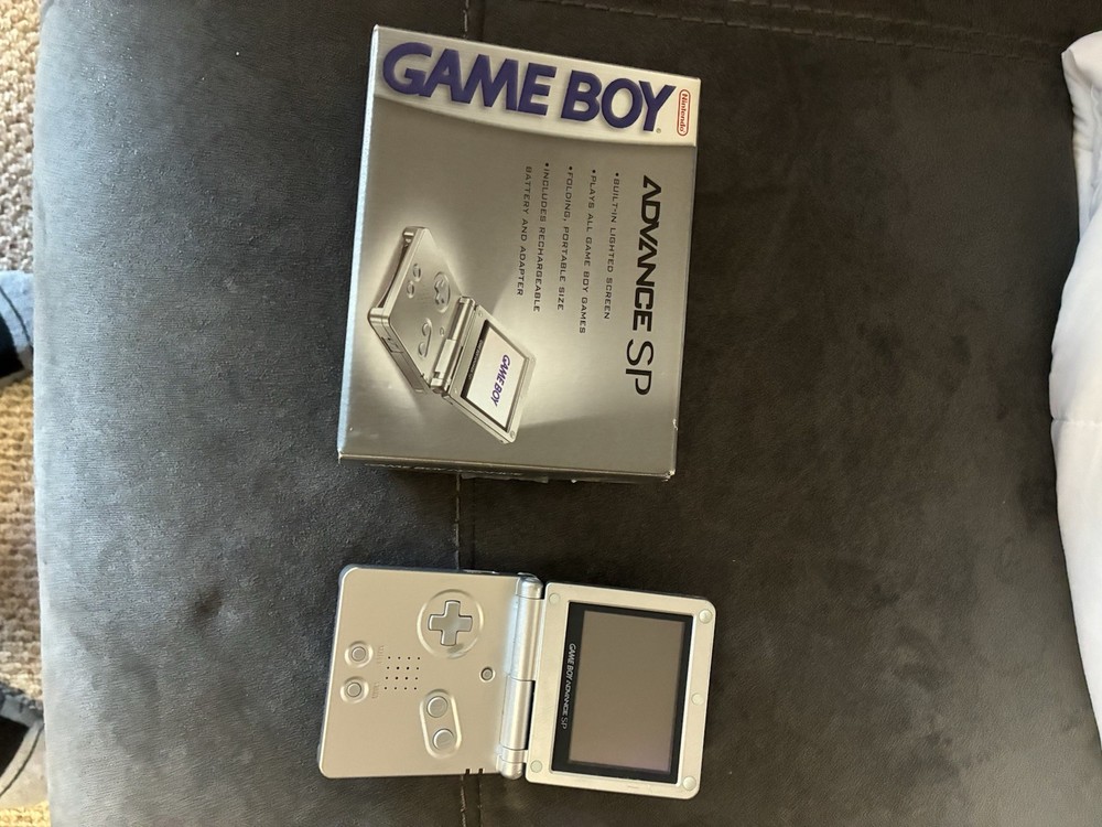 Gameboy Advance SP Silver With Box Battery Needs Replace!
