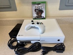 Microsoft Xbox One 1540 500GB Console – I MADE THIS Launch Team 2013 Edition