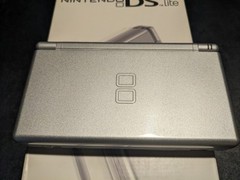 Nintendo DS Lite Launch Edition Silver Handheld System – In Great Condition