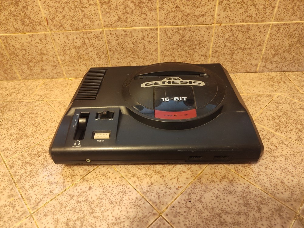 Sega Genesis Model 1 (1601) Console Only Untested Sold AS IS Parts Repair