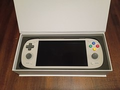 Retroid Pocket G2 Handheld System Console, White, USB-C, Headphone Jack