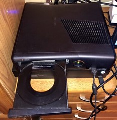 Microsoft Xbox360 Holiday Bundle 250GB Black Console/1 Extra Controller/3 Games