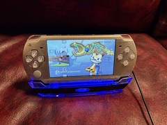 Sony PSP 2000 Console – Daxter Limited Edition Ice Silver- w/ Extras