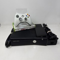 MICROSOFT XBOX 360S – 500GB – 1439 – Controller, Cables, 2 Games Tested Works