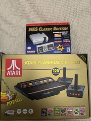 Atari Flashback 8 Gold Deluxe HD Console 40th Anniversary Edition