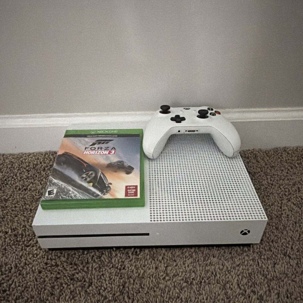 Xbox One S 1TB White Console Bundle with 1 Game and Controller OEM