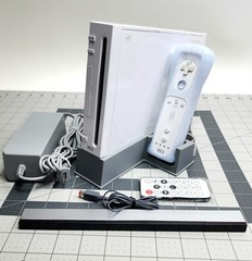 Nintendo Wii w/ WiiHDMI v1.1 – Cleaned, Recapped, New Pads, 32GB SD and More!