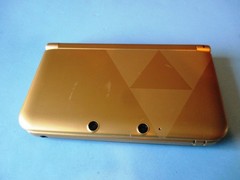 Nintendo 3DS XL Gold Legend of Zelda Edition System w/Charger FREE Shipping!
