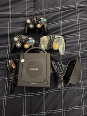Nintendo GameCube DOL-001 Black Console Bundle 3 Controllers OEM Cables