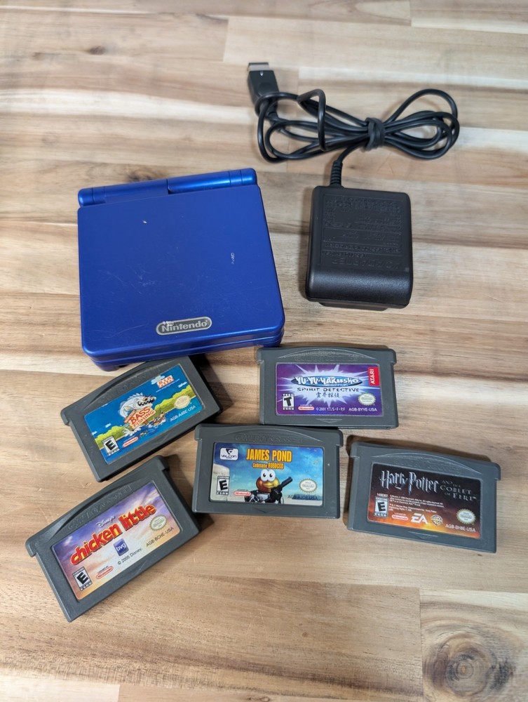 Nintendo Game Boy Advance SP Bundle Tested Charger and 5 Games