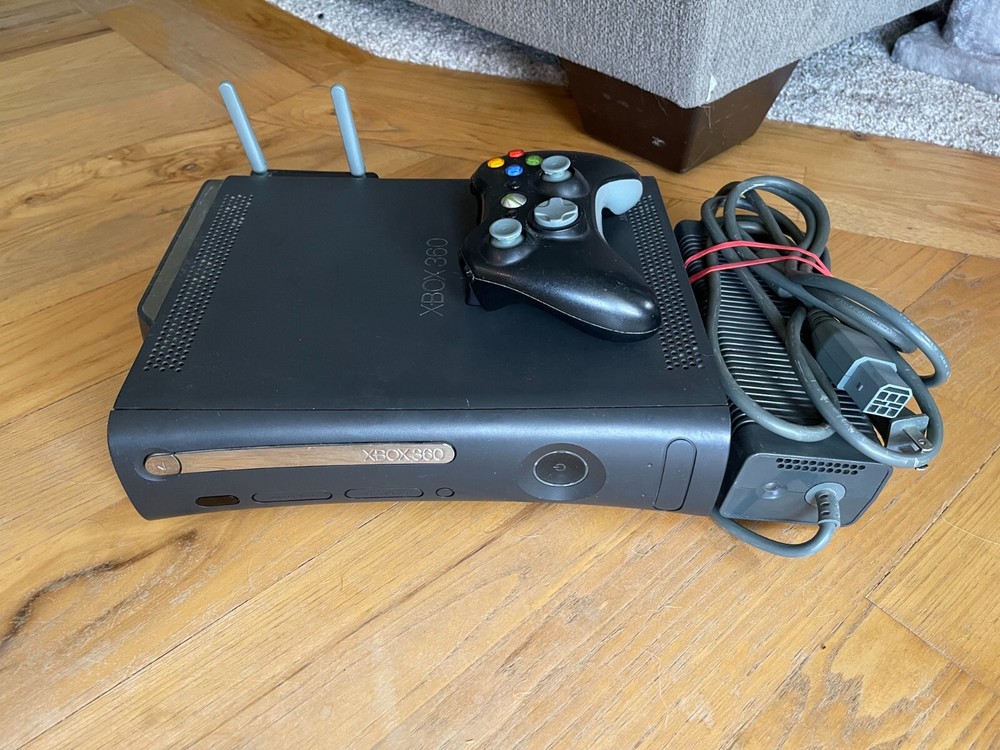 Microsoft Xbox 360 Elite 120GB Console – Black – With Wireless Adaptor 