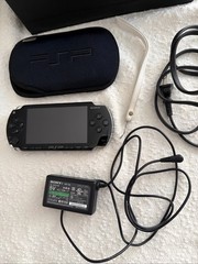 Sony PSP 1000 Black Handheld Console System with Accessories and Charger