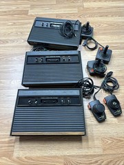 Atari Console/Controller Lot Atari 2600 3 X Consoles Condition Unknown No Power