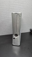 Microsoft Xbox 360 System Halo Reach Console 250GB Console With Wires Tested