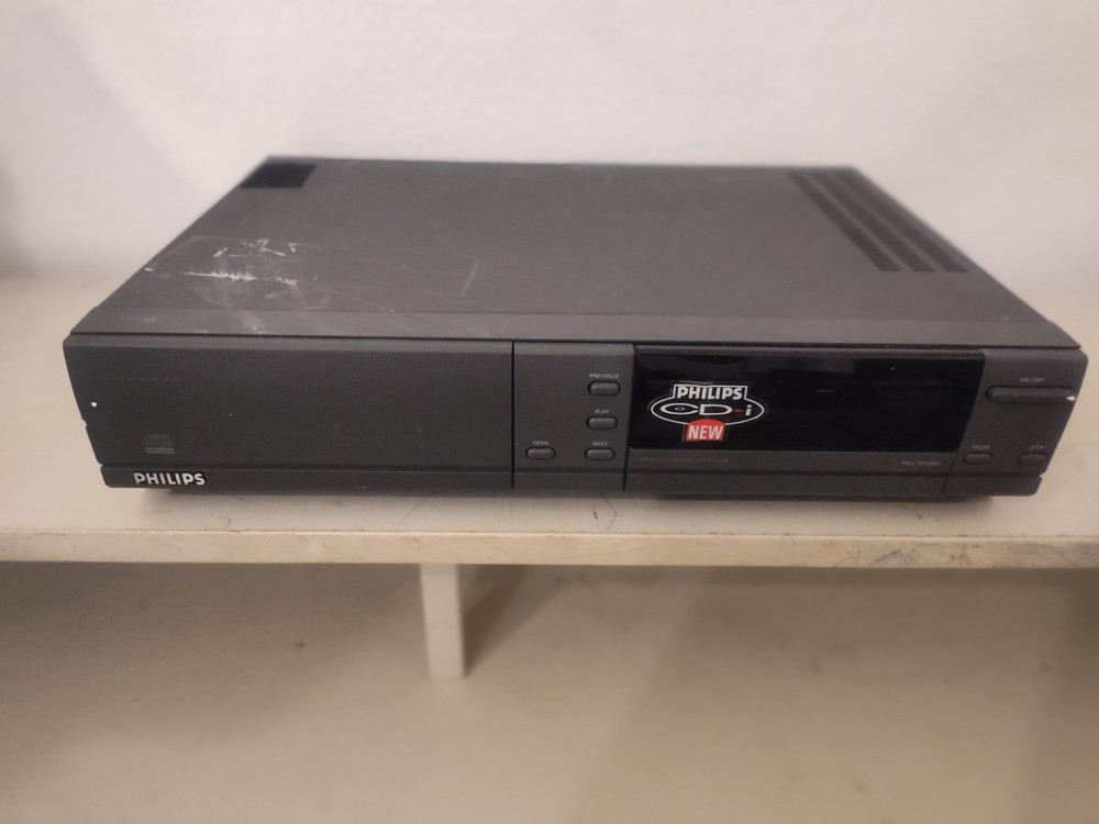 Philips CD-i Home Console Black Composite RCA RF Multimedia Player