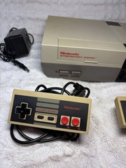 Original Nintendo NES Console Bundle w/ Zapper, NES Advantage and 2 Controllers