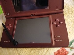 Nintendo DSi XL Launch Edition Handheld System – Burgundy