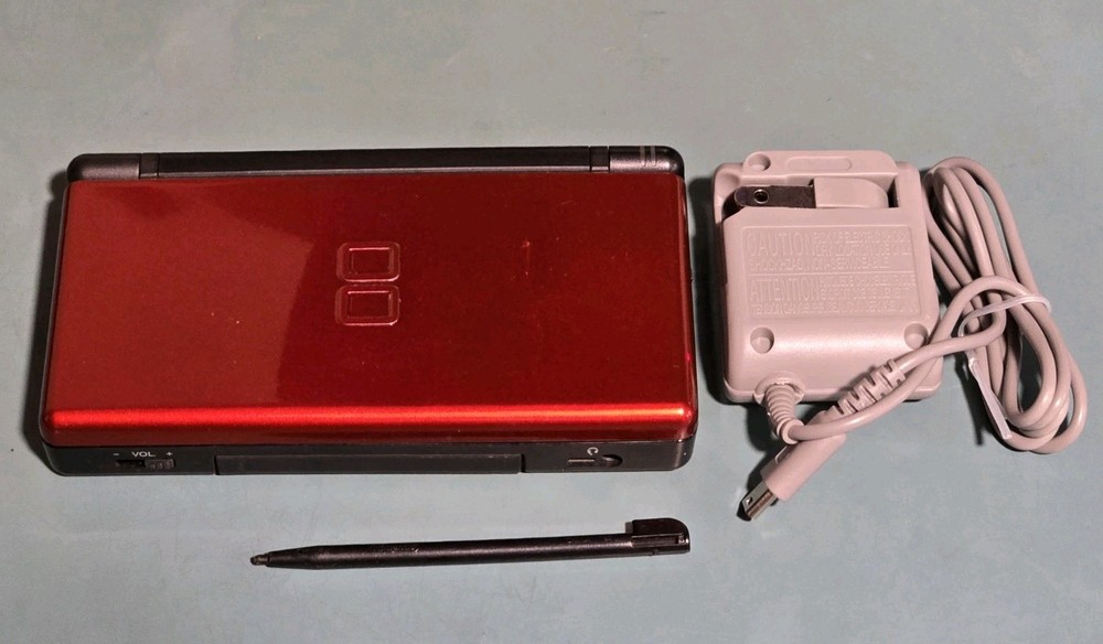 Nintendo DS Lite Crimson Red/Black Tested Working Great Condition!