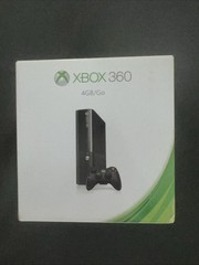 Microsoft Xbox 360 4GB/GoConsole – Black With Controller & Cables – BOX INCLUDED
