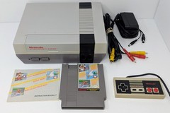 Nintendo NES Console Bundle w Super Mario/Duck Hunt/Track Meet- Read Description