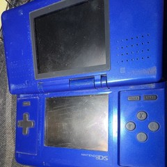 Nintendo DS NTR-001 Blue Handheld System Console w/Headphone Jack no bat or back