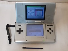 Original Nintendo DS Handheld Console Game System w/5 Games Charger Case Bundle