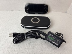 Sony PSP Console (PSP1001) w 32MB Stick Battery & OEM Charger Tested