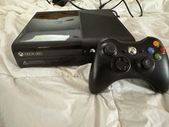 Xbox 360 E Console Bundle – 60GB OEM Hard Drive– Controller – 6 Games – Tested