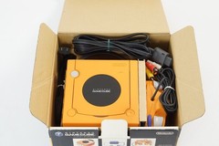 Gamecube Orange Console Boxed DOL-001JP For Japan Game Tested System DN11110503