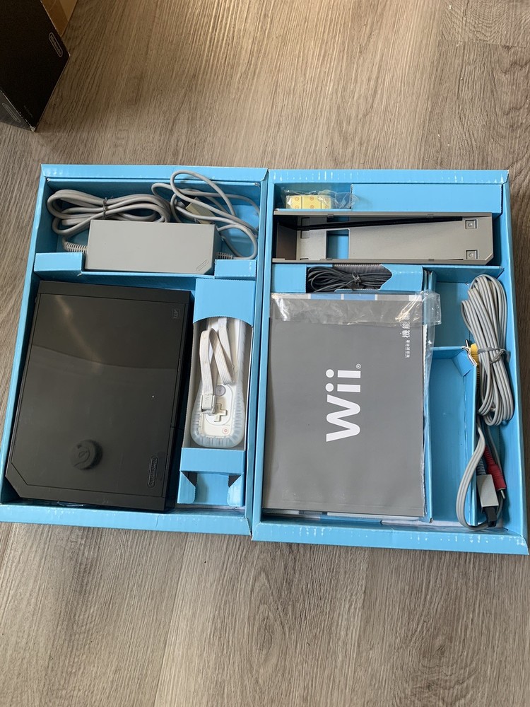 Nintendo Wii Console Bundle – Black – Region Free