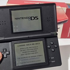 Nintendo DS Lite Handheld System Crimson Red Black Complete in Original Box CIB