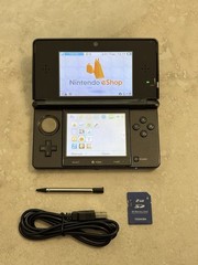 Nintendo 3DS Console Black Edition With Charger US SELLER Very Good