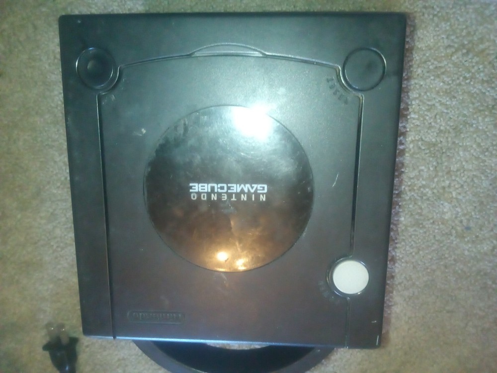 Nintendo DOLSKB GameCube 40 MB Jet Black Console